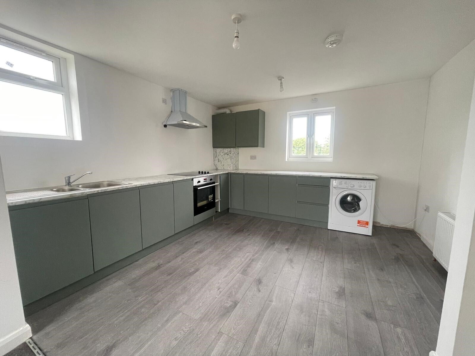 Flat Hockliffe Street in Leighton Buzzard
