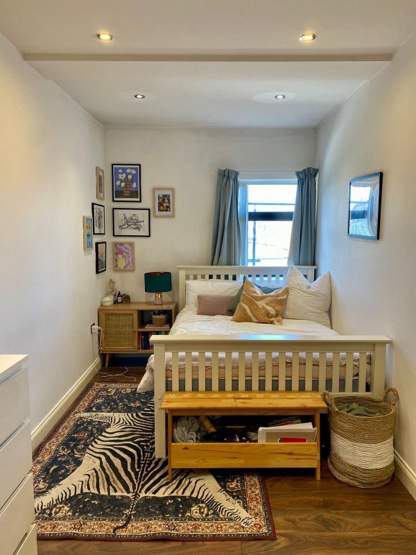 Flat Balham High Road in Greater London