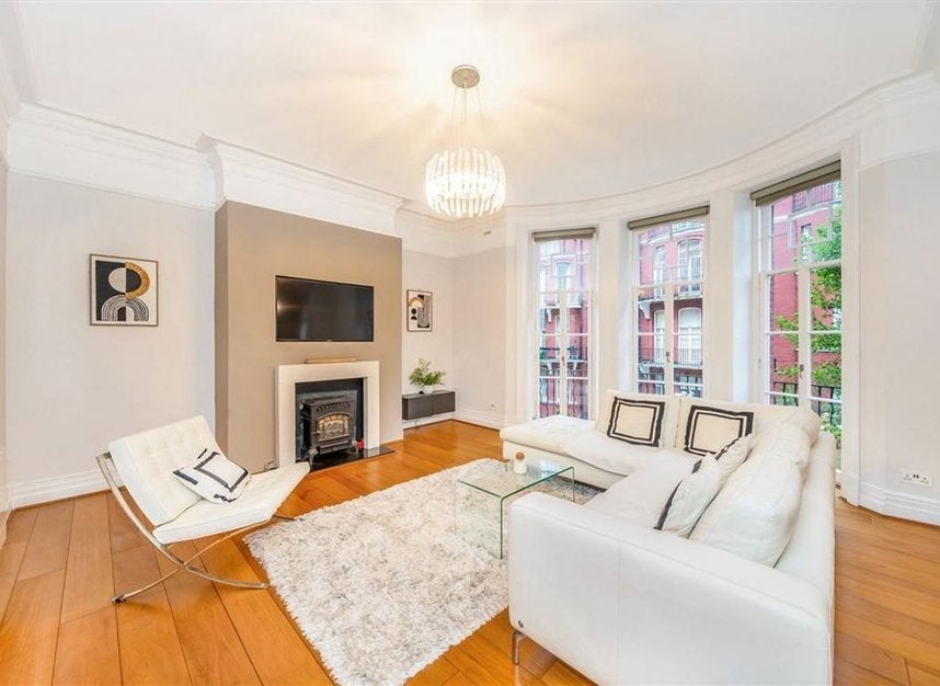 Flat Cabbell Street in City of Westminster