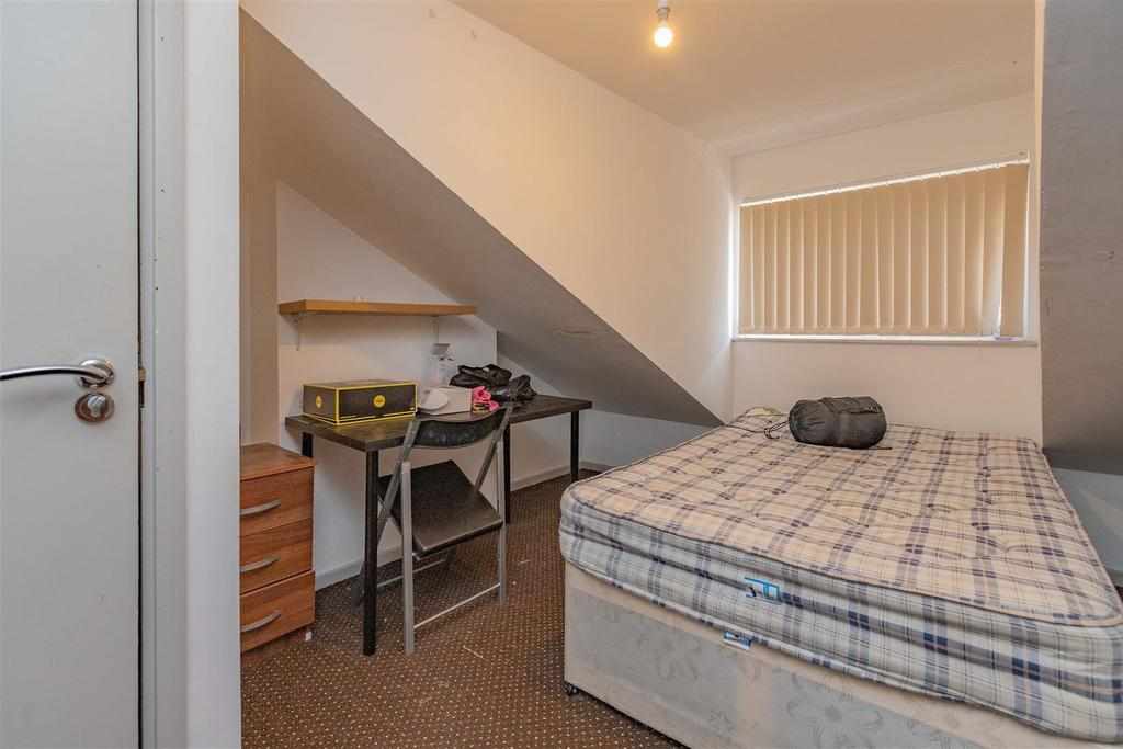Flat Tiverton Road in Birmingham