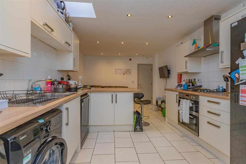 Flat Tiverton Road in Birmingham