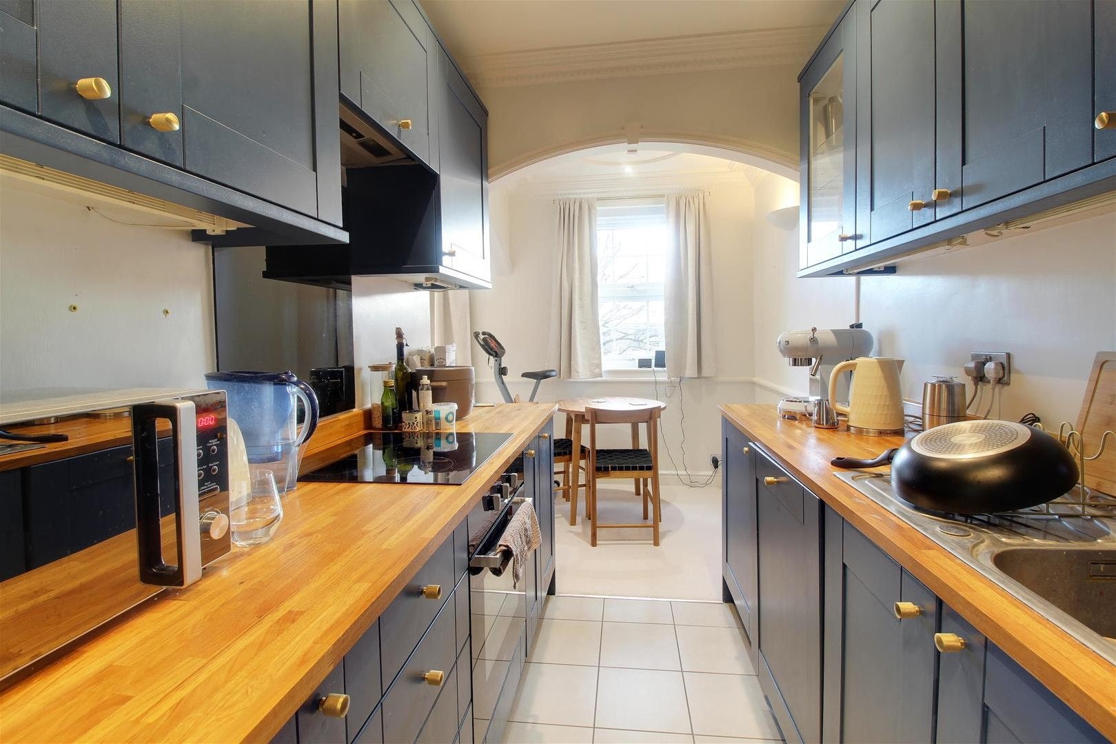Flat Loxley Court in Ware