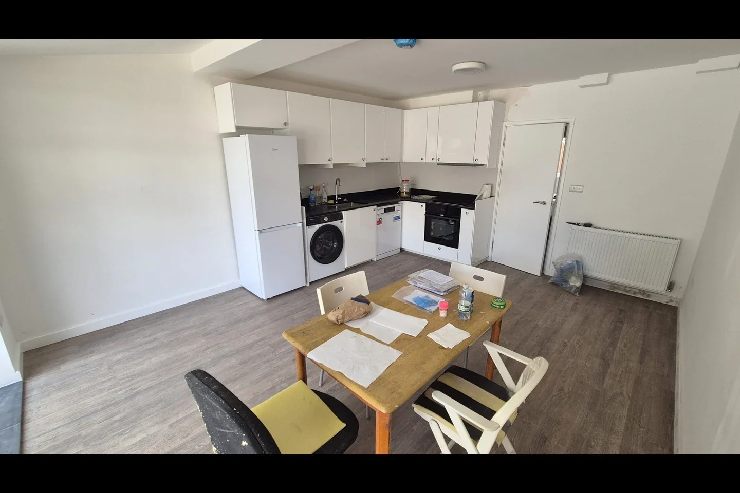 Flat The Bye in Greater London