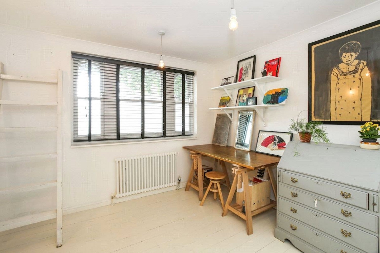 Flat Elsden Mews in Greater London