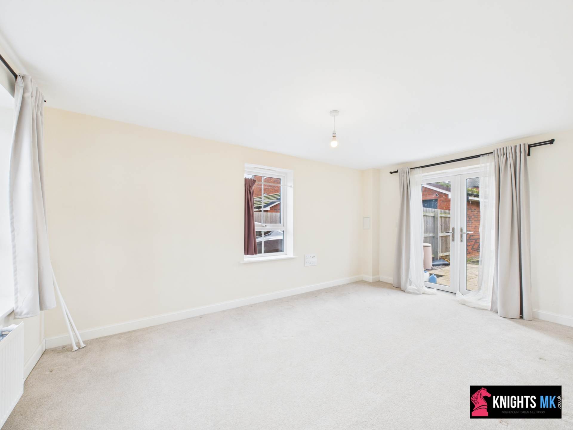 House Martina Close in Milton Keynes
