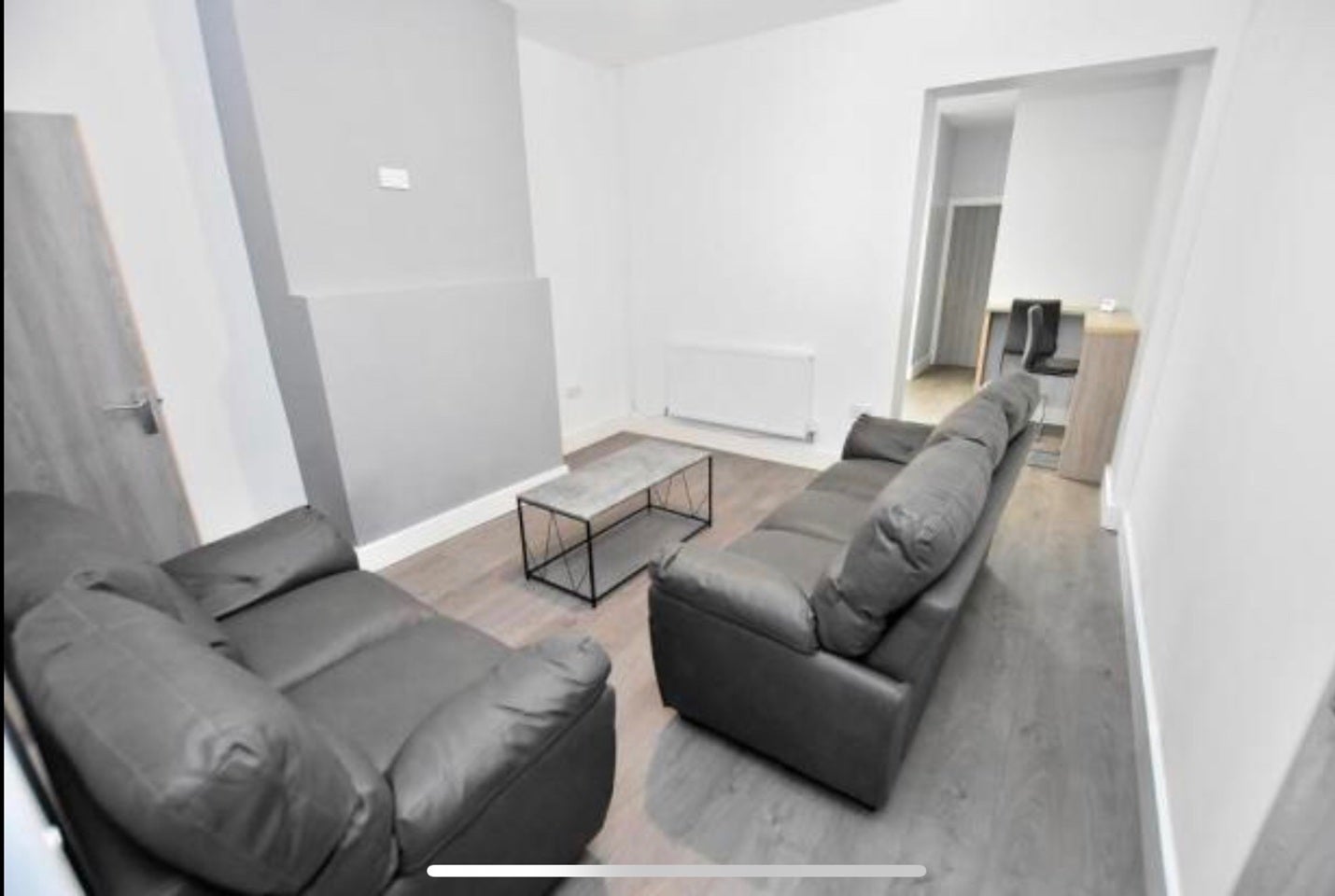 Room Woden Road in Wolverhampton