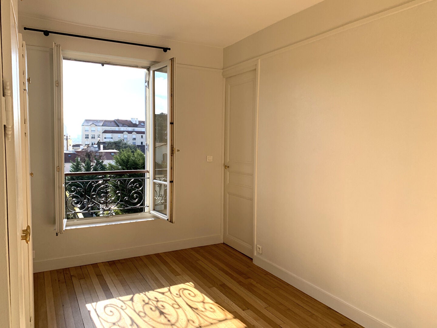 Appartement Rue Gabrielle à Charenton-le-Pont
