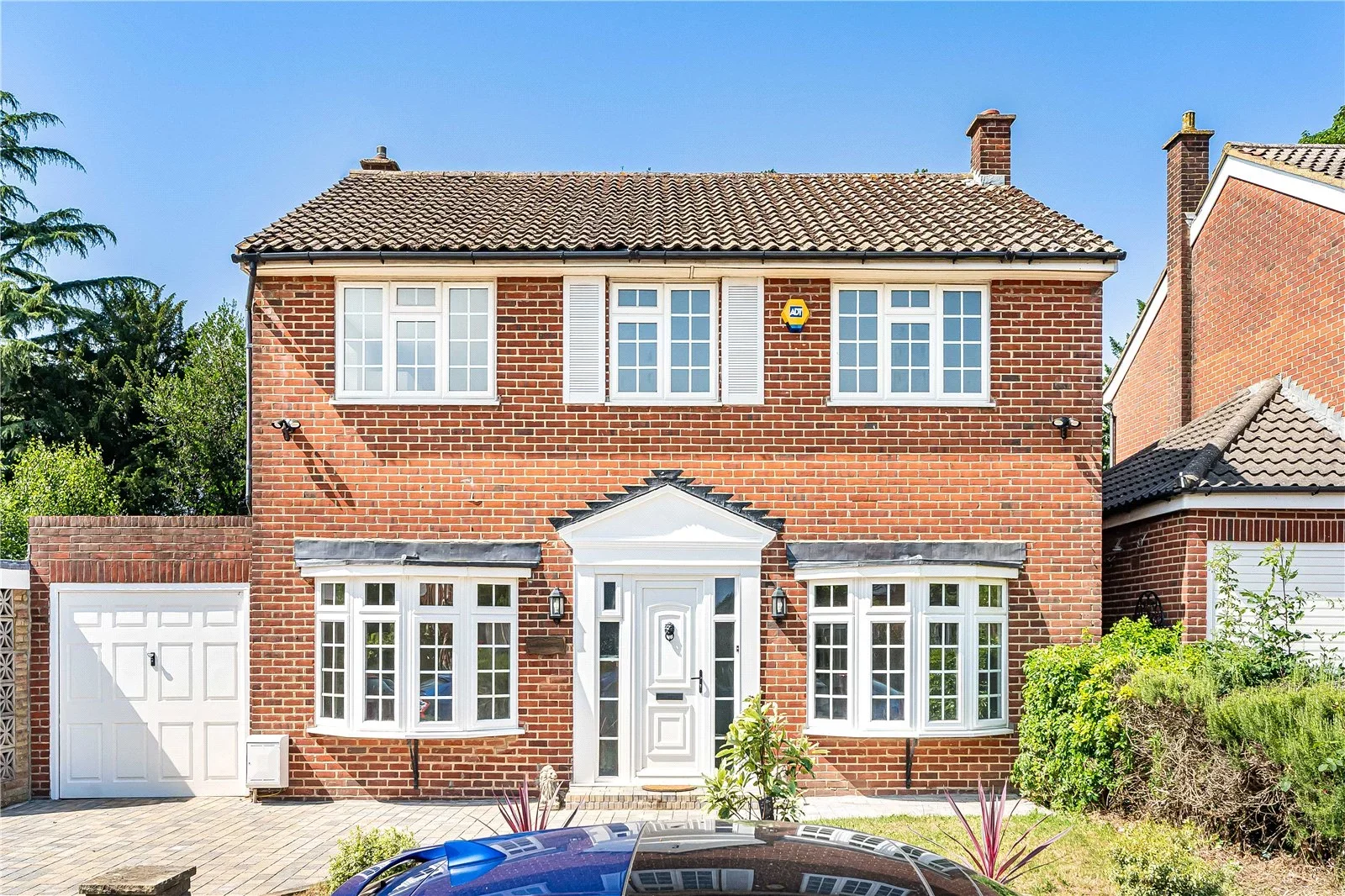 House The Paddocks in Greater London