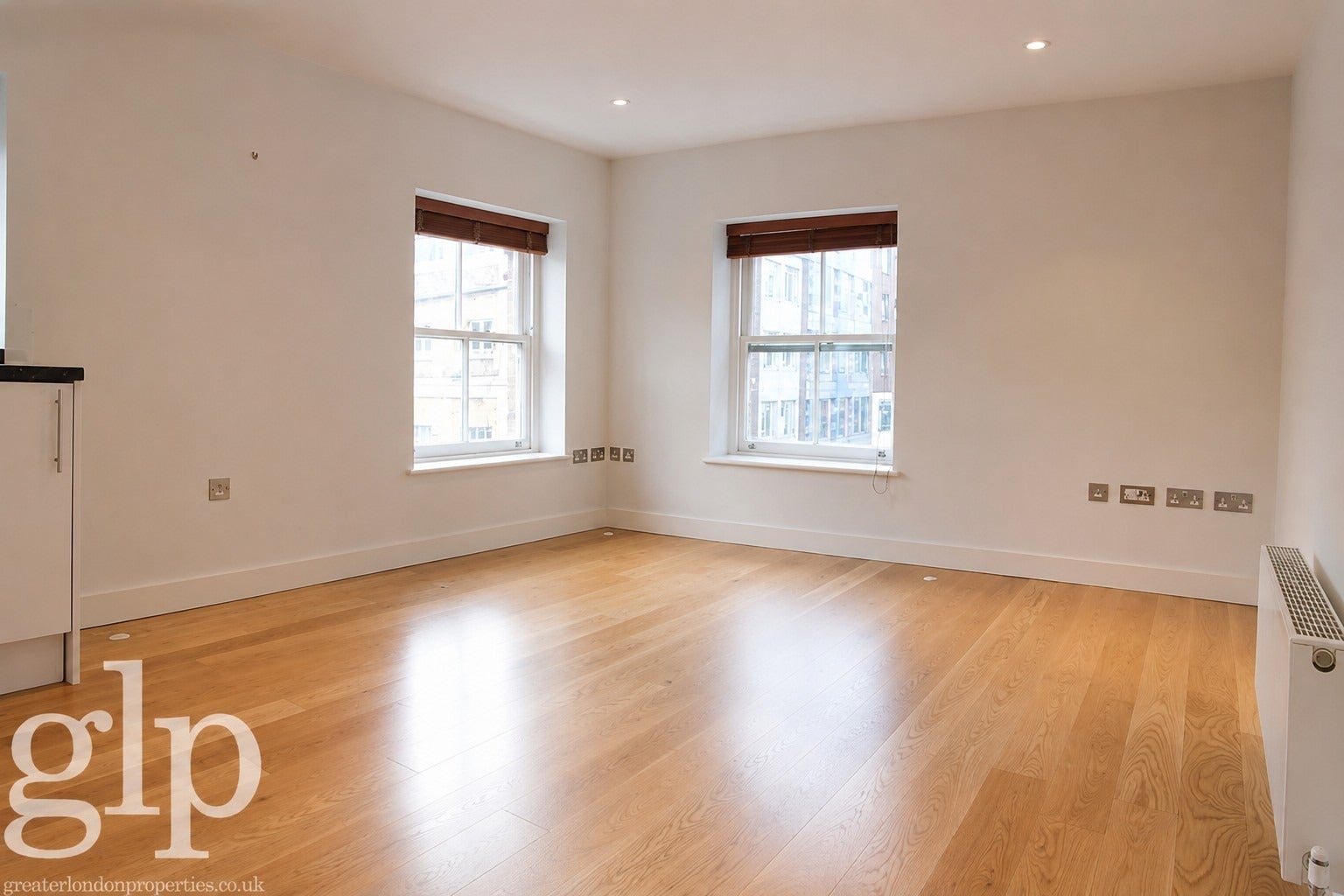 Flat Berwick Street in City of Westminster