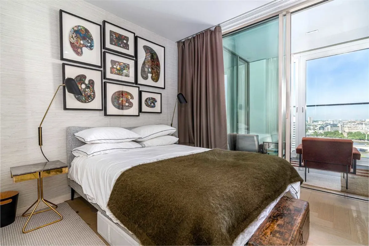 Flat Stamford Street in Greater London