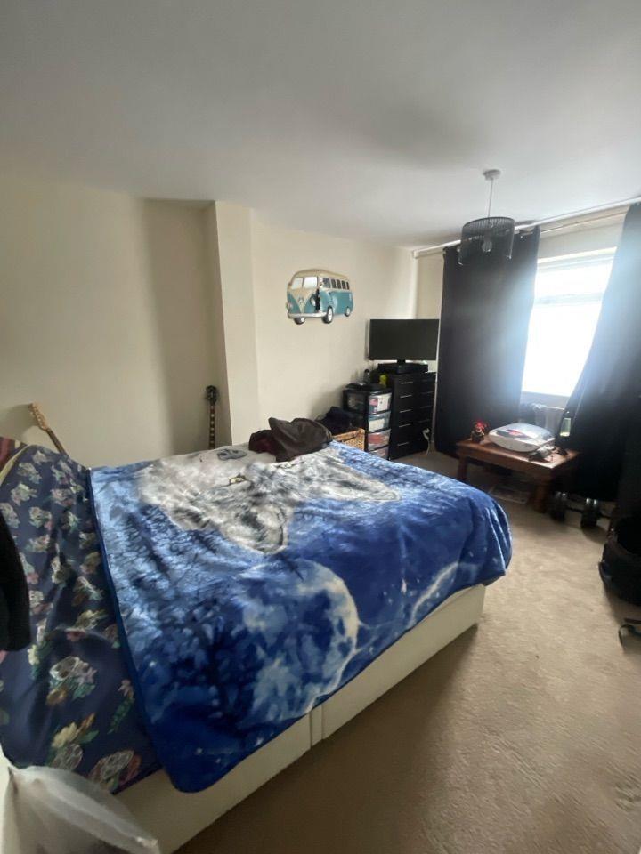Flat Rossendale Drive in Barton Seagrave
