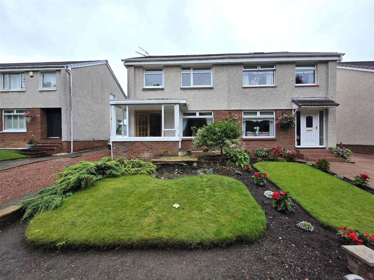House Mossneuk Drive in East Kilbride