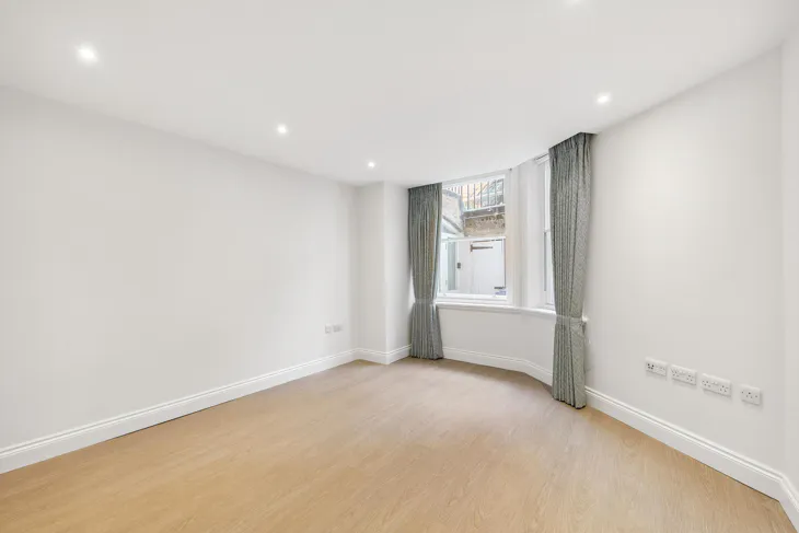Flat Hans Road in Greater London