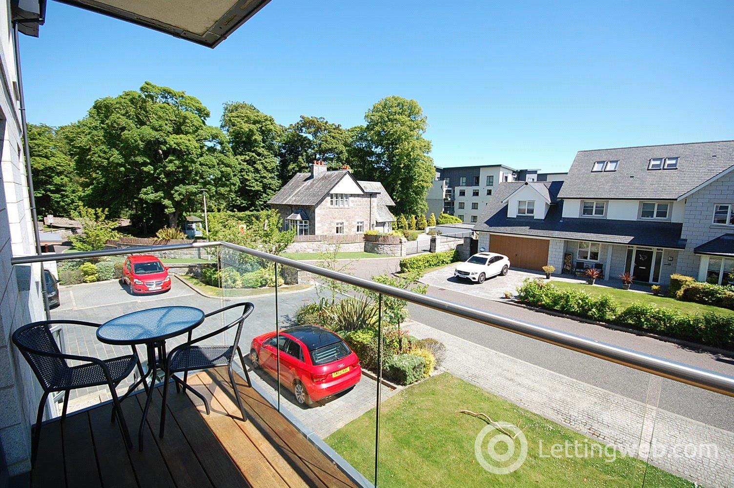 Flat Oakhill Grange in Aberdeen City