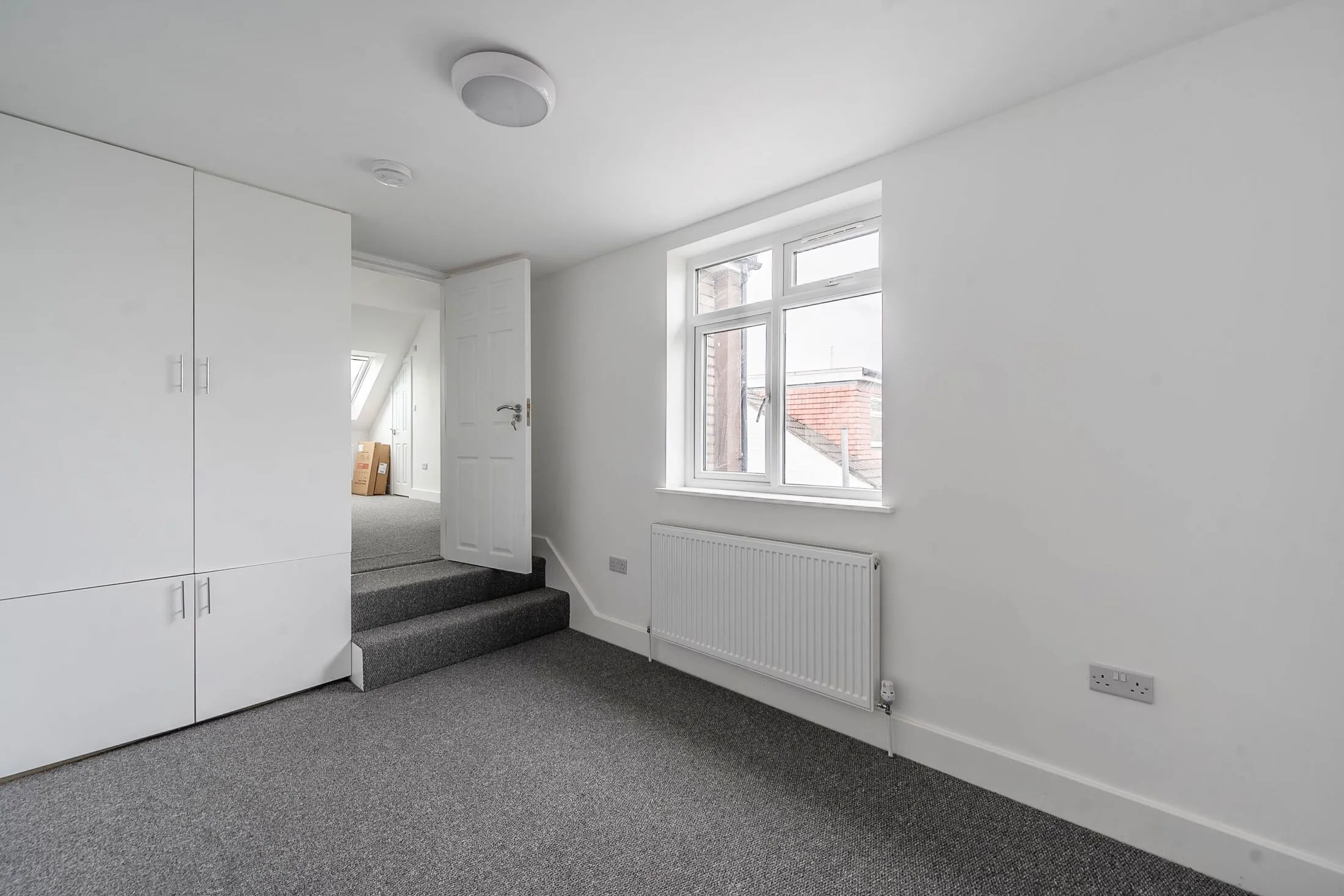 Flat Graham Road in Greater London