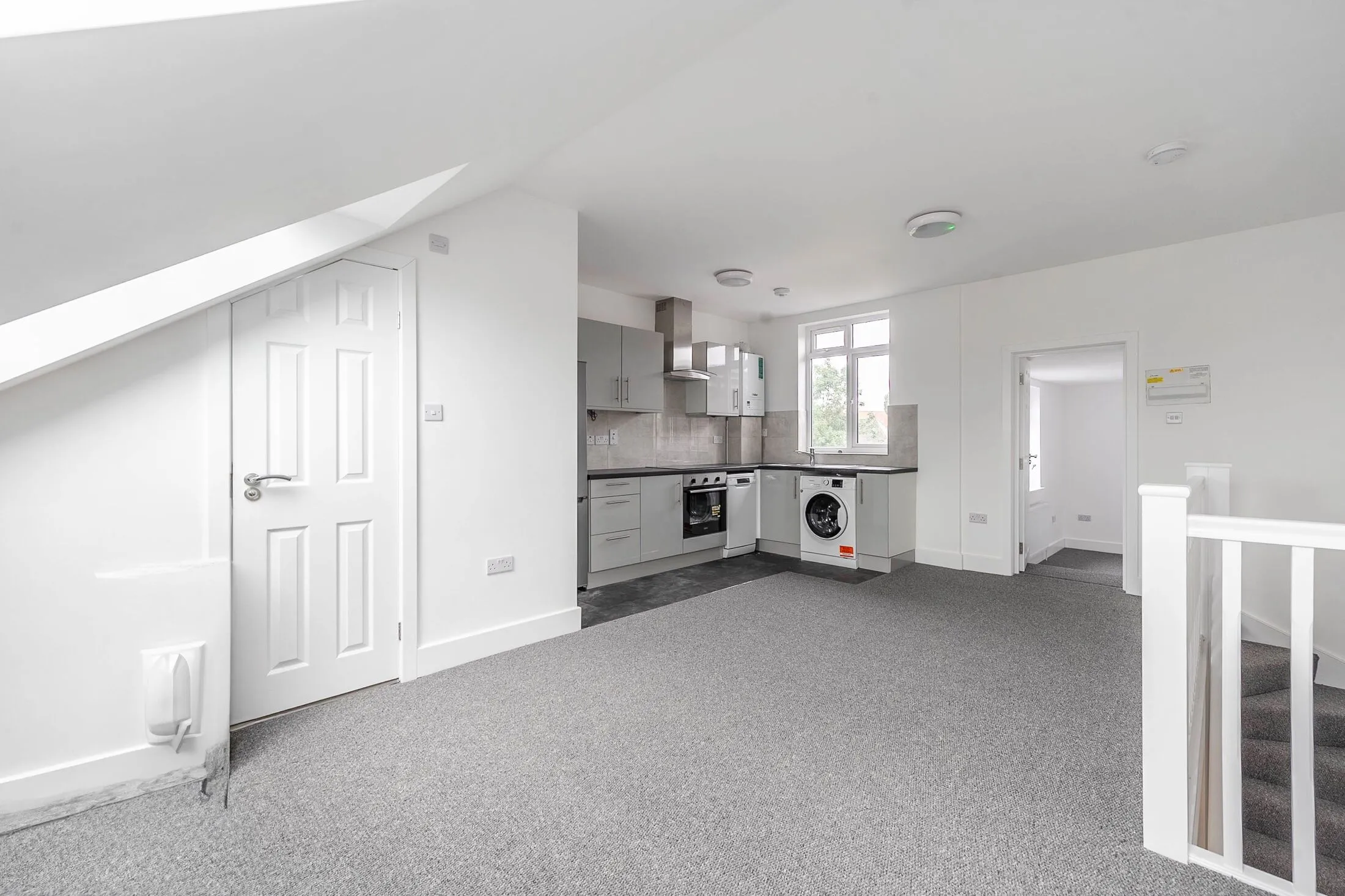 Flat Graham Road in Greater London