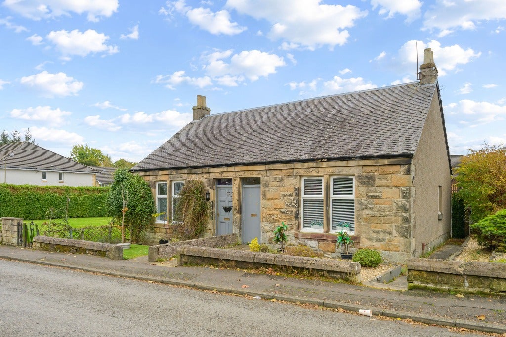 House Station Road in Bannockburn