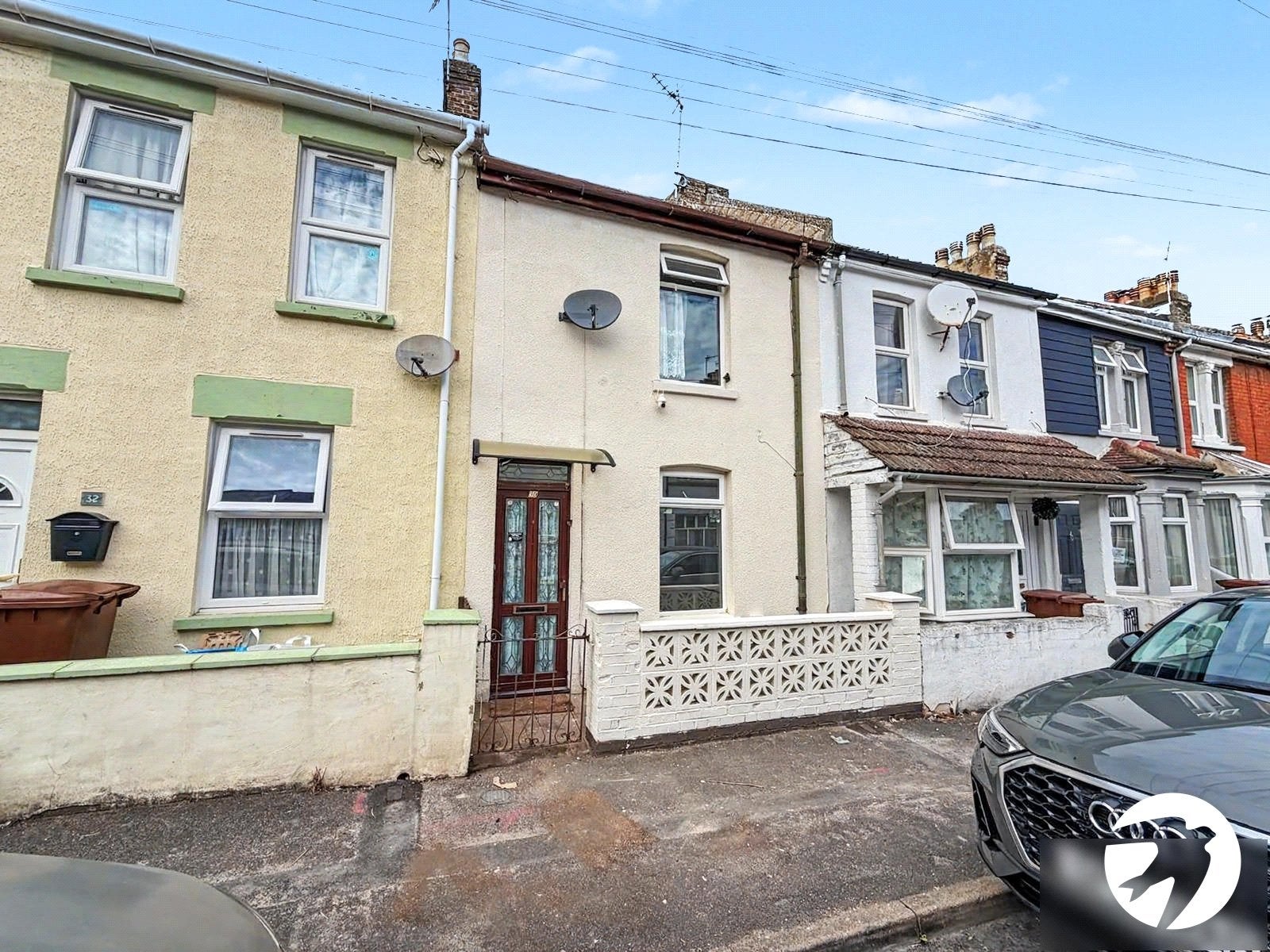 House Connaught Road in Chatham