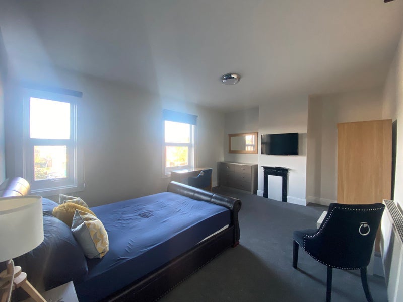 Room Sandon Road in Stafford
