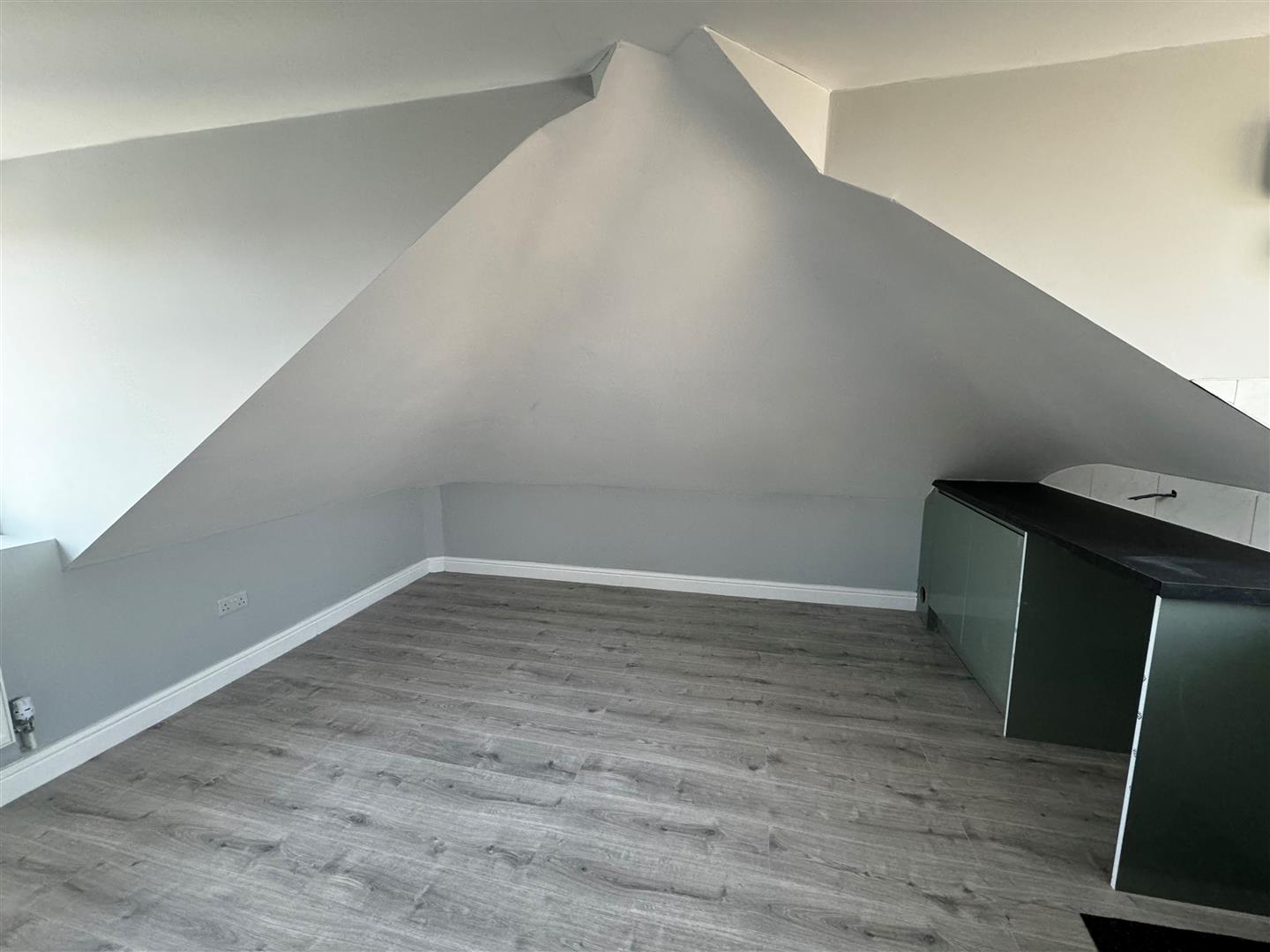Flat Broadstone Avenue in Bloxwich
