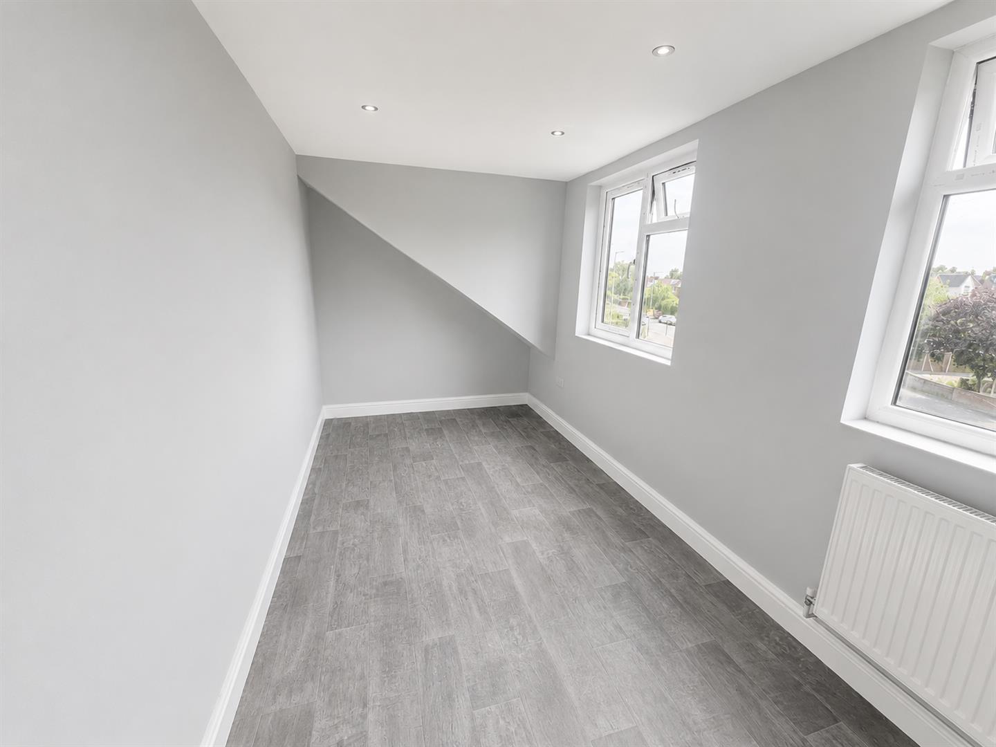 Flat Broadstone Avenue in Bloxwich