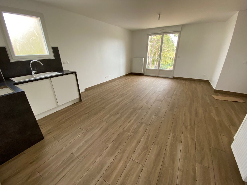 Appartement Rue du Docteur Émile Bergeron à Moret-Loing-et-Orvanne