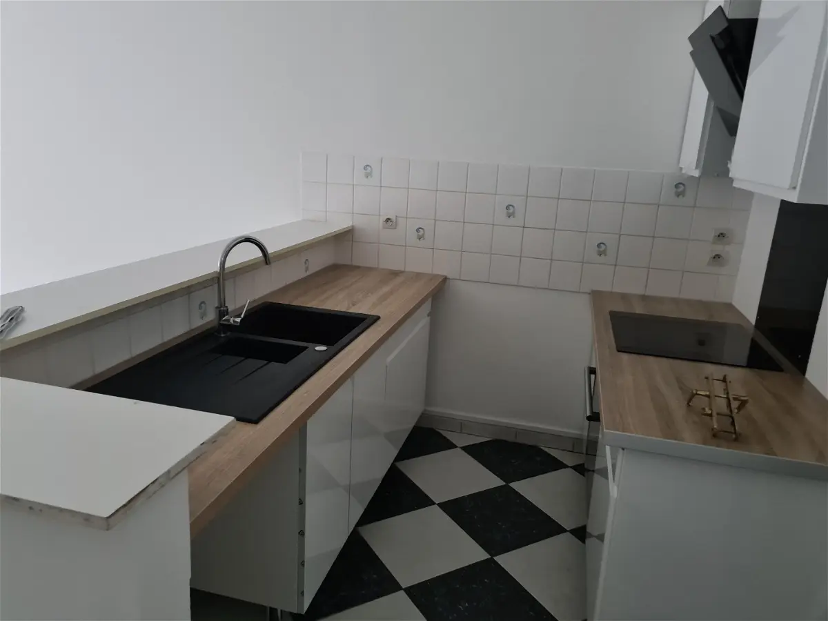 Flat Rue Corneille Theunissen in Anzin