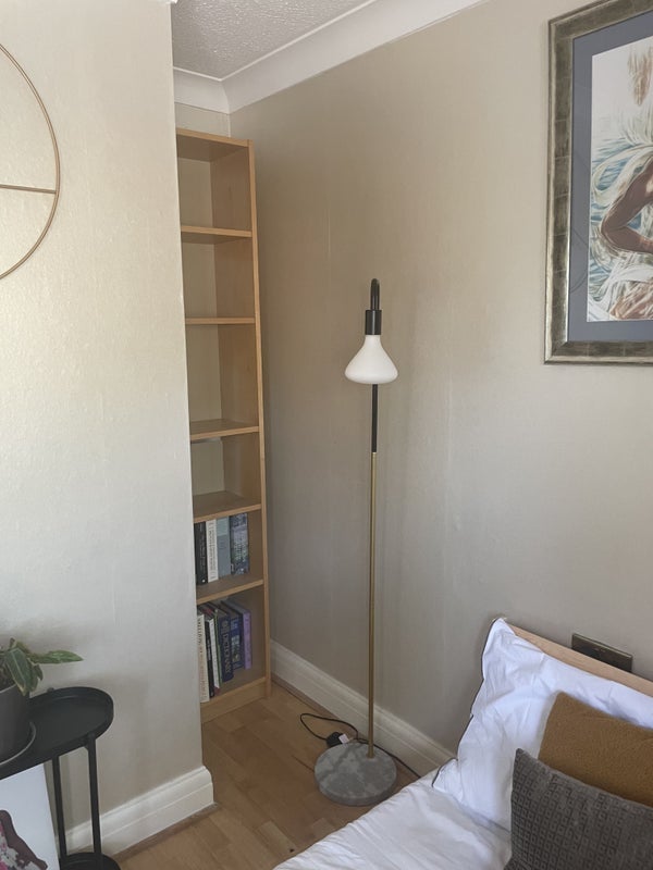 Room Canal Walk in Greater London