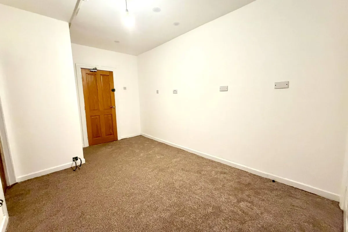 Flat Vestry Street in Bradford
