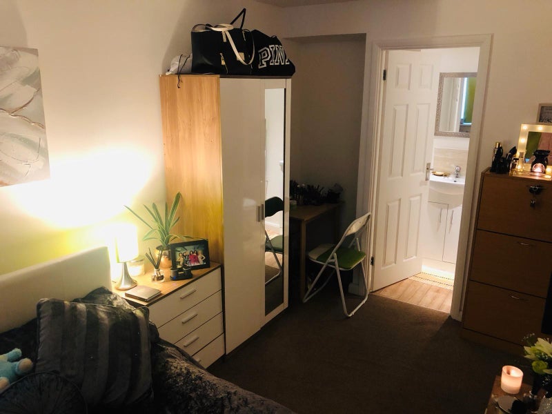 Room Boyd Close in East Hertfordshire