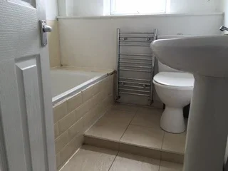 Flat Rye Lane in Greater London