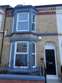 Flat Shaw Street in Liverpool
