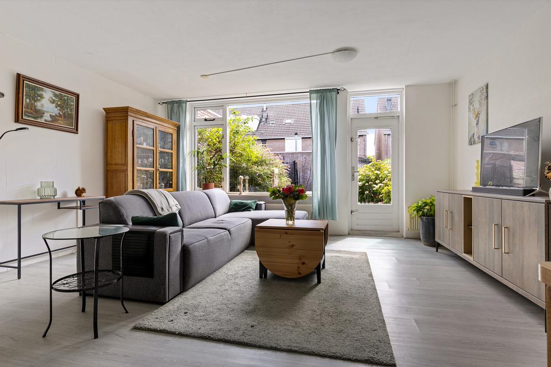 Hoekwoning te koop: Korenmolen 15, Alphen Aan Den Rijn
