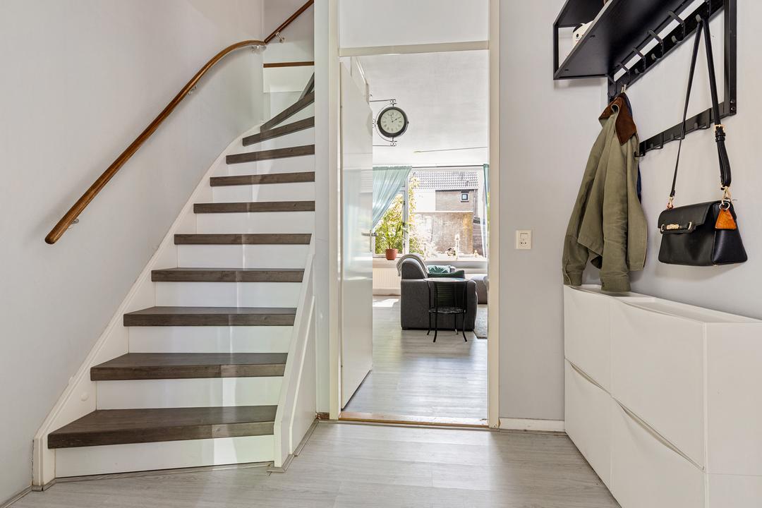 Hoekwoning te koop: Korenmolen 15, Alphen Aan Den Rijn