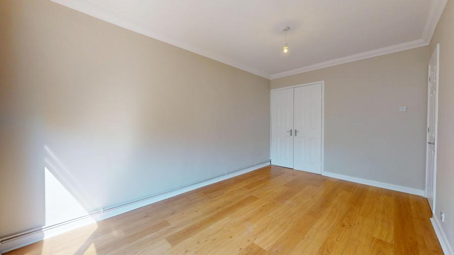 Flat Northcliffe Drive in Penarth