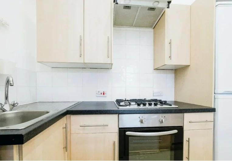 Flat Mansfield Road in Greater London
