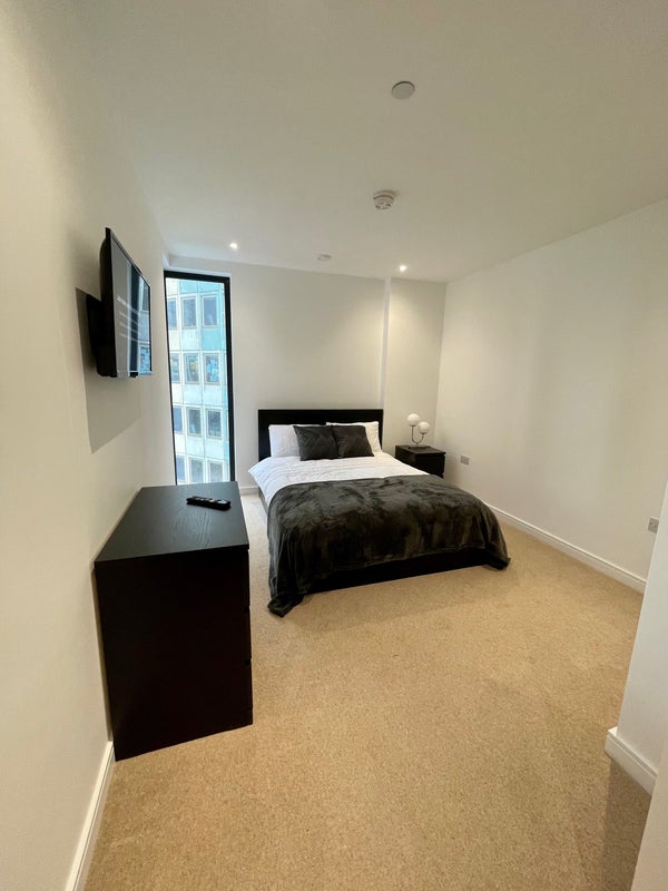 Flat Woolwich High Street in Greater London