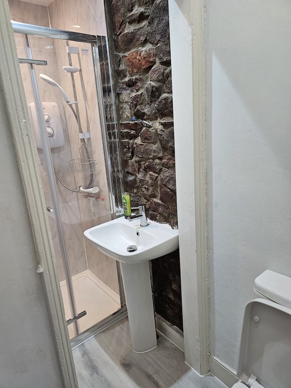 Room Ambra Vale East in Bristol