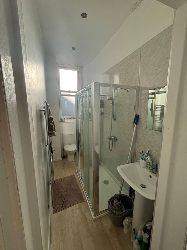 Room Polwarth Crescent in City of Edinburgh