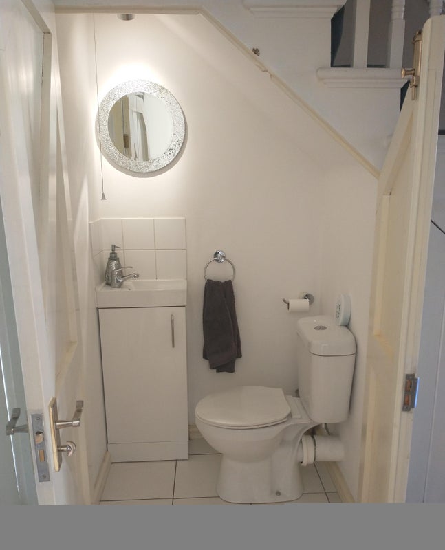 Room Balloch Road in Greater London