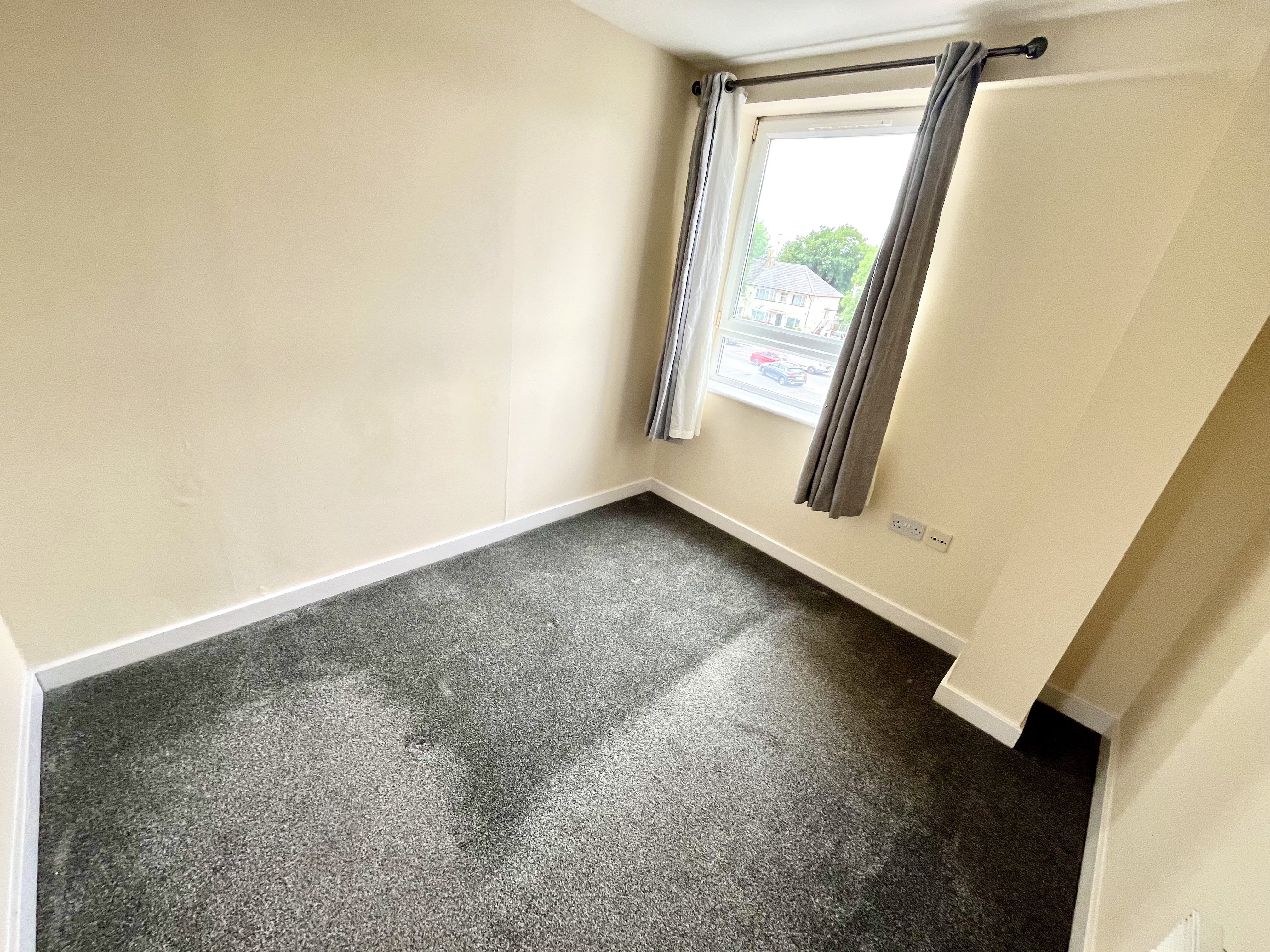 Flat Tuns Lane in Slough