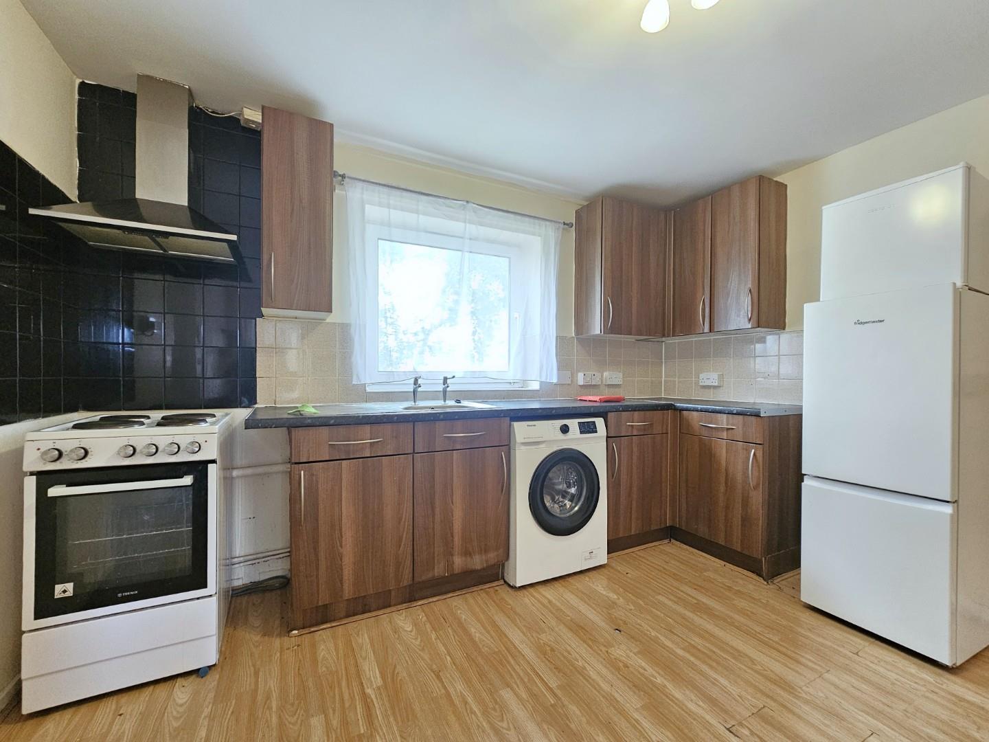Flat Byfield Road in Northampton