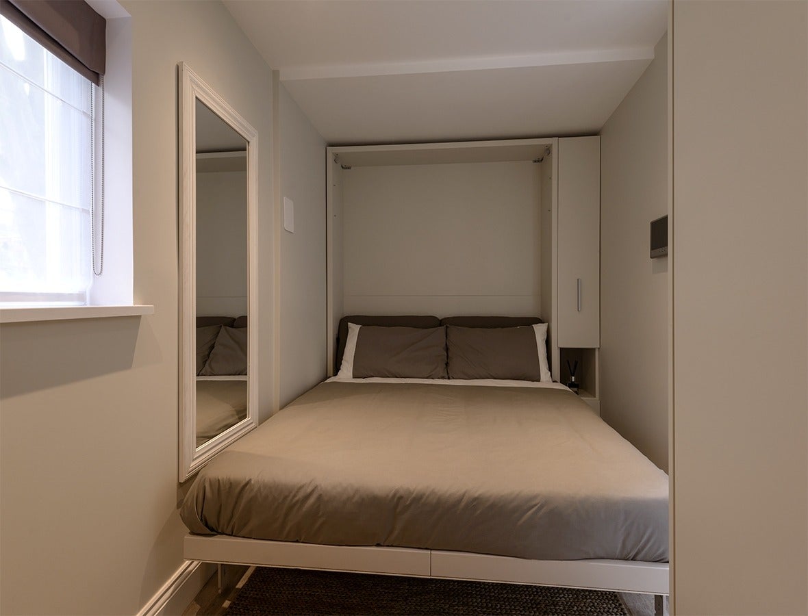 Flat West End Lane in Greater London
