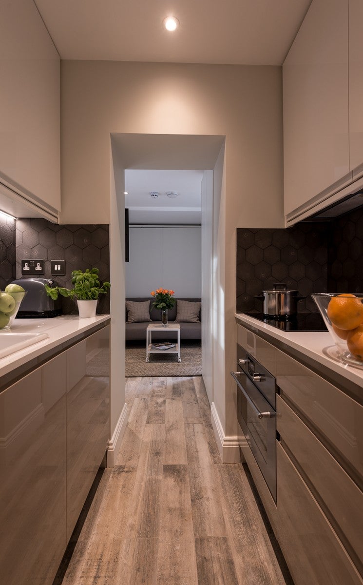 Flat West End Lane in Greater London