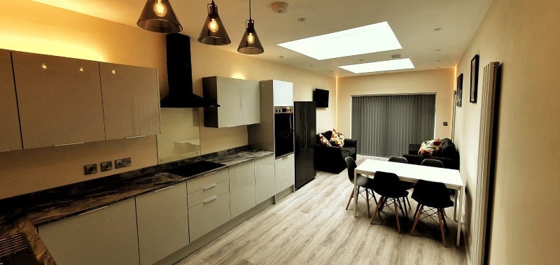 Room Hall Croft in Nottingham