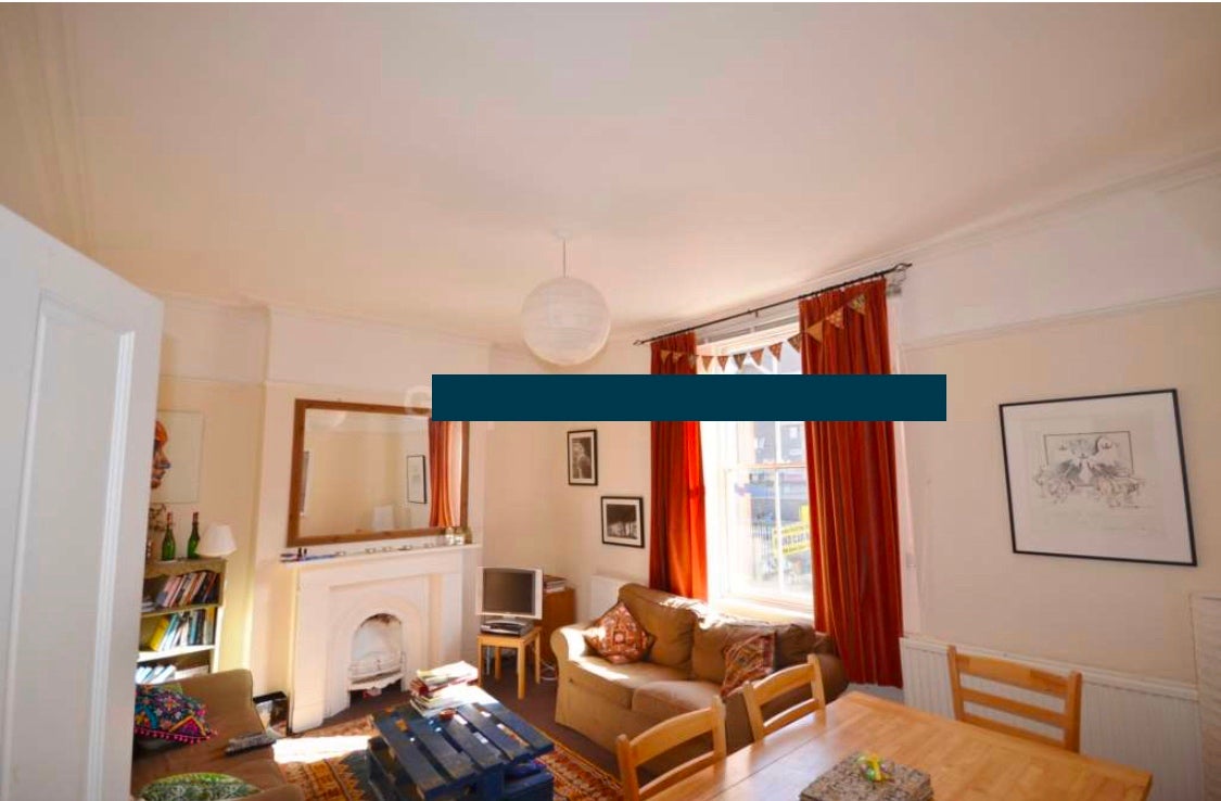 Flat Coldharbour Lane in Greater London