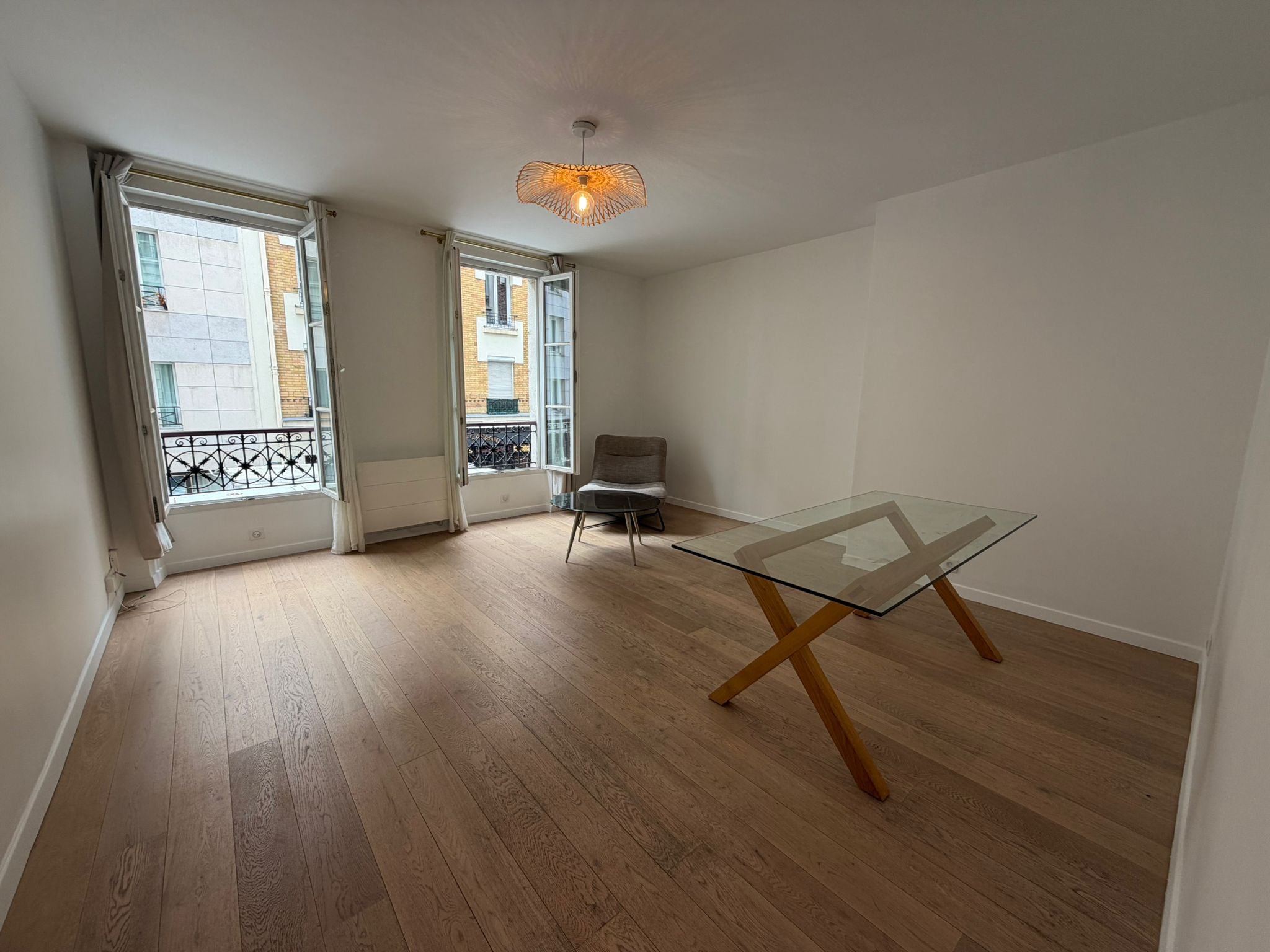 Flat Rue du Président Wilson in Levallois-Perret