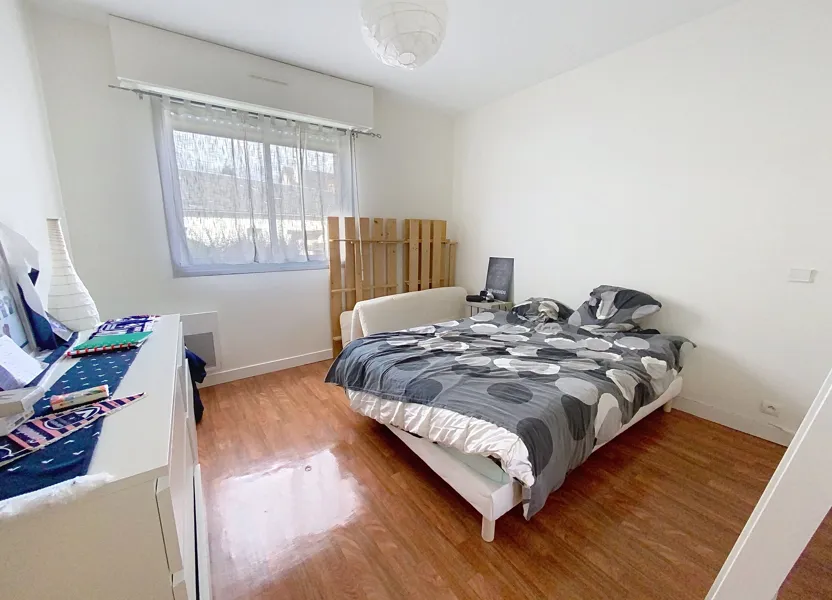 Appartement Rue du Docteur Émile Roux à Saint-Cyr-sur-Loire