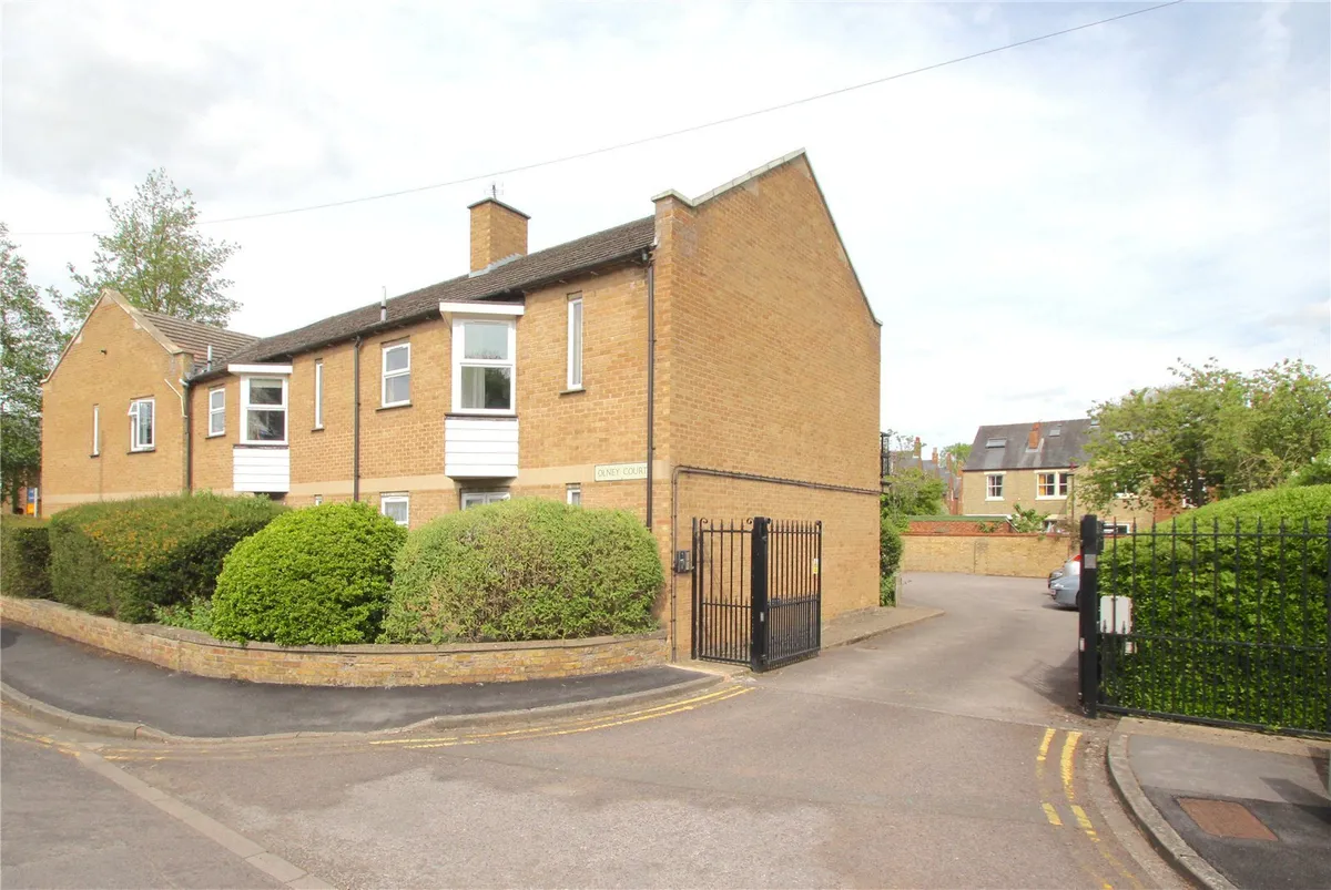Flat Marlborough Road in Oxford