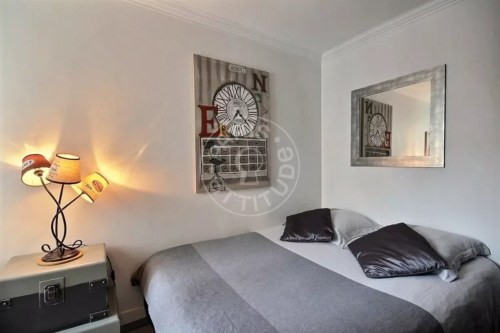 Appartement Rue d'Amboise à Paris